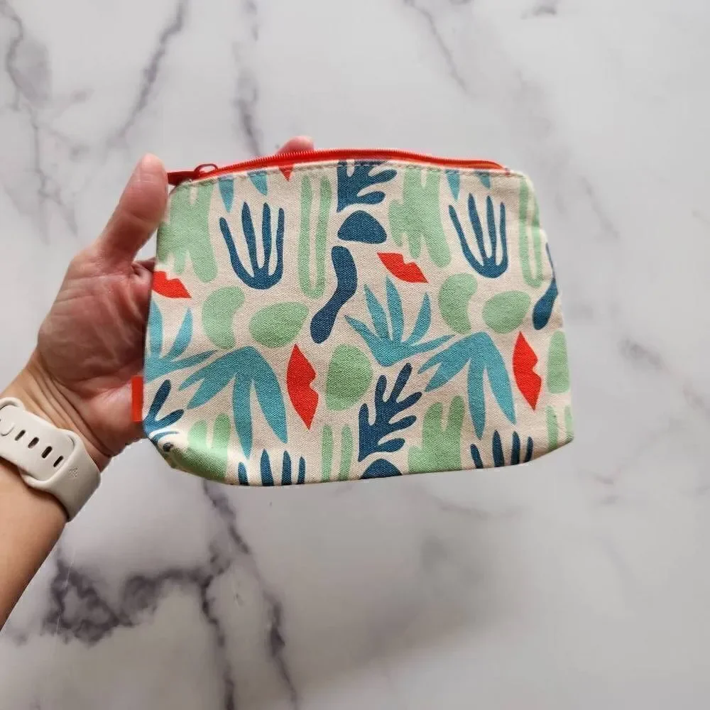 Ipsy glam bag 2021 mini cosmetic bag coral fern pattern on cloth Force of Nature